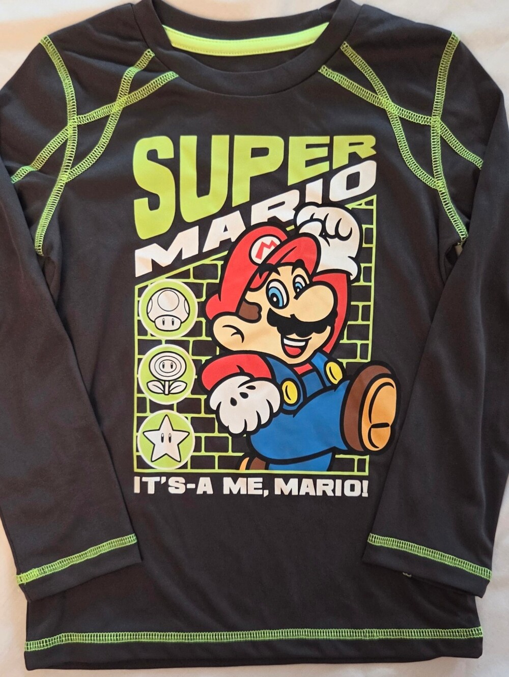 Nintendo Super MARIO  Size 5 Long Sleeve Tee Top Shirt Kids Boy Or Girl